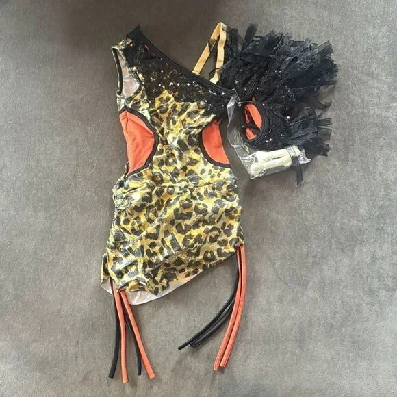Revolution Dancewear Leopard Print Kids ROAR Dance Costume Size XS NEW